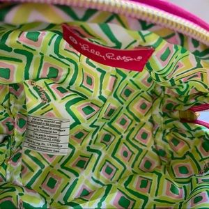 Lilly Pulitzer for Target Bags - NWT Lilly for Target Nosey Posey Cosmetic Bag Lilly Pulitzer for Target Bags - NWT Lilly for Target Nosey Posey Cosmetic Bag